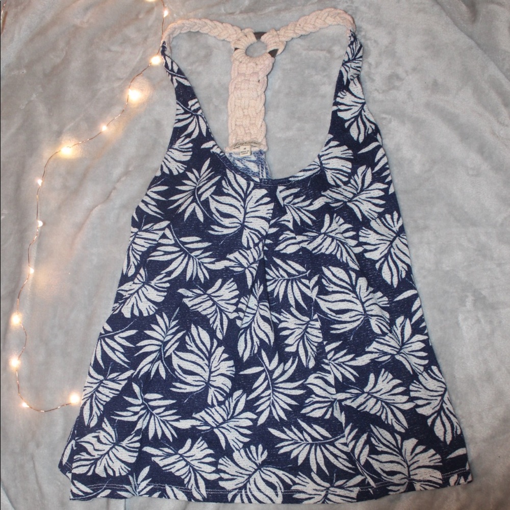 Leaf print tank top